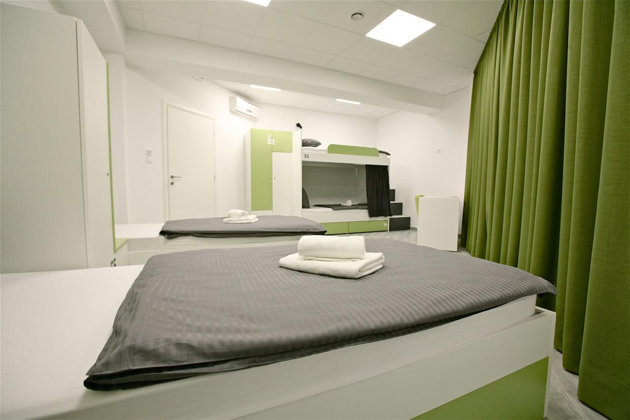 3F Hostel Zagabria Esterno foto