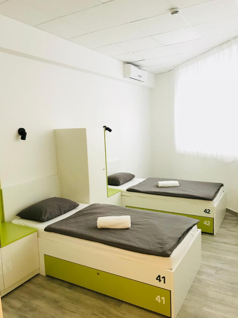 3F Hostel Zagabria Esterno foto